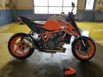  Salvage KTM Motorcycle