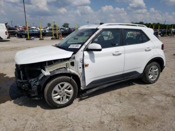  Salvage Hyundai VENUE