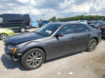  Salvage Chrysler 300