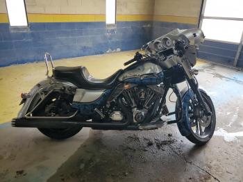  Salvage Harley-Davidson Fl