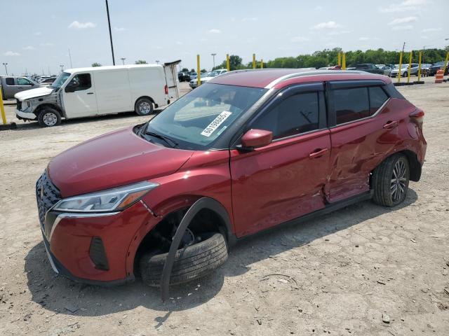  Salvage Nissan Kicks