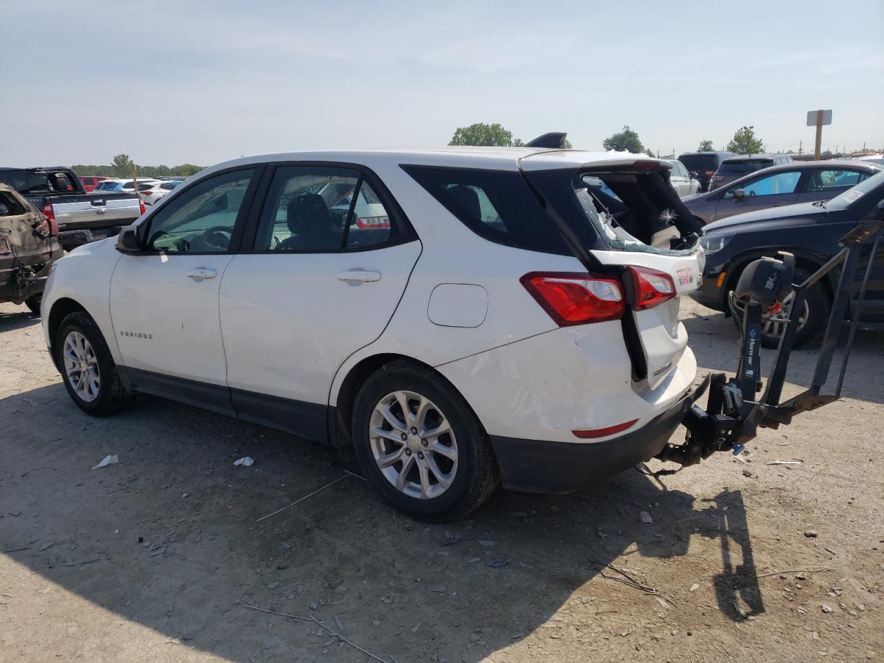 Chevrolet Equinox Ls Image 6