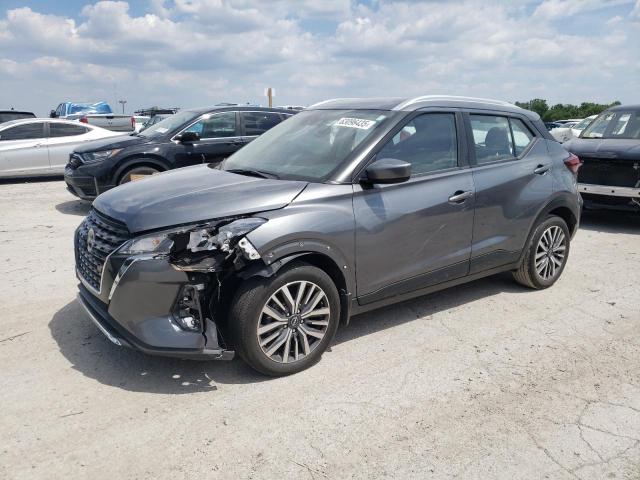  Salvage Nissan Kicks