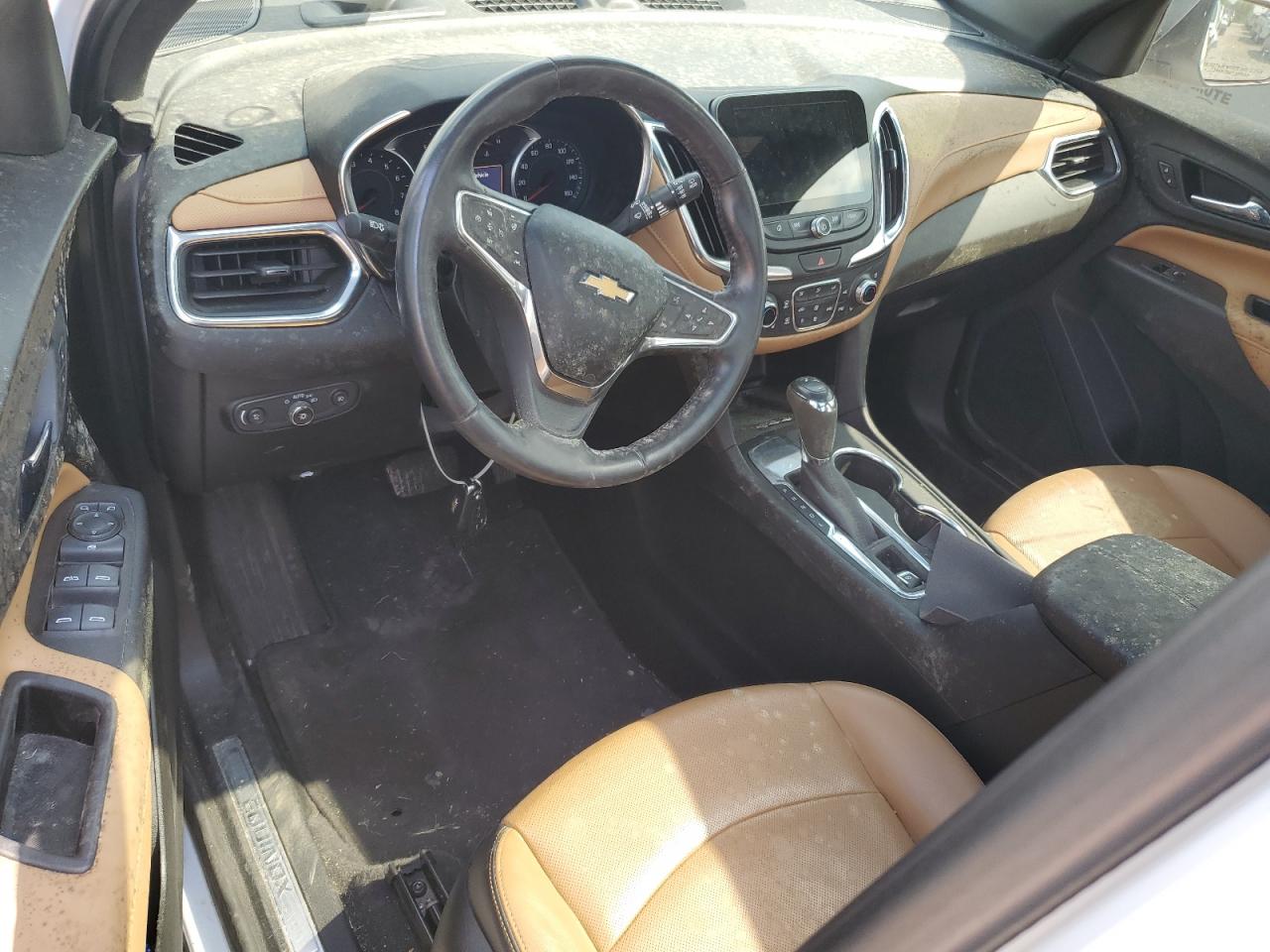 Chevrolet Equinox Premier Image 4