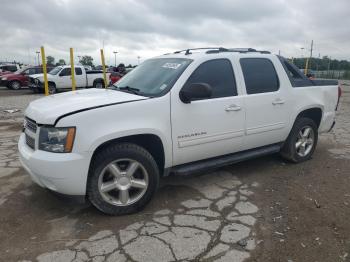  Salvage Chevrolet Avalanche