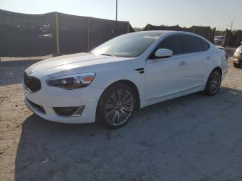  Salvage Kia Cadenza