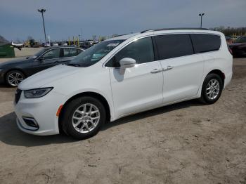  Salvage Chrysler Pacifica