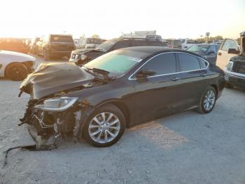  Salvage Chrysler 200