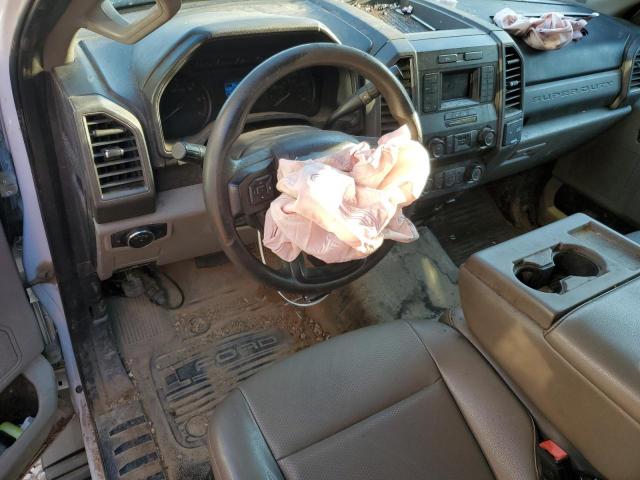 Ford F-550 Super Duty Image 3