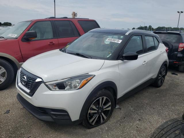  Salvage Nissan Kicks