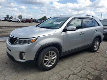  Salvage Kia Sorento