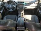Toyota Camry Le Image 9