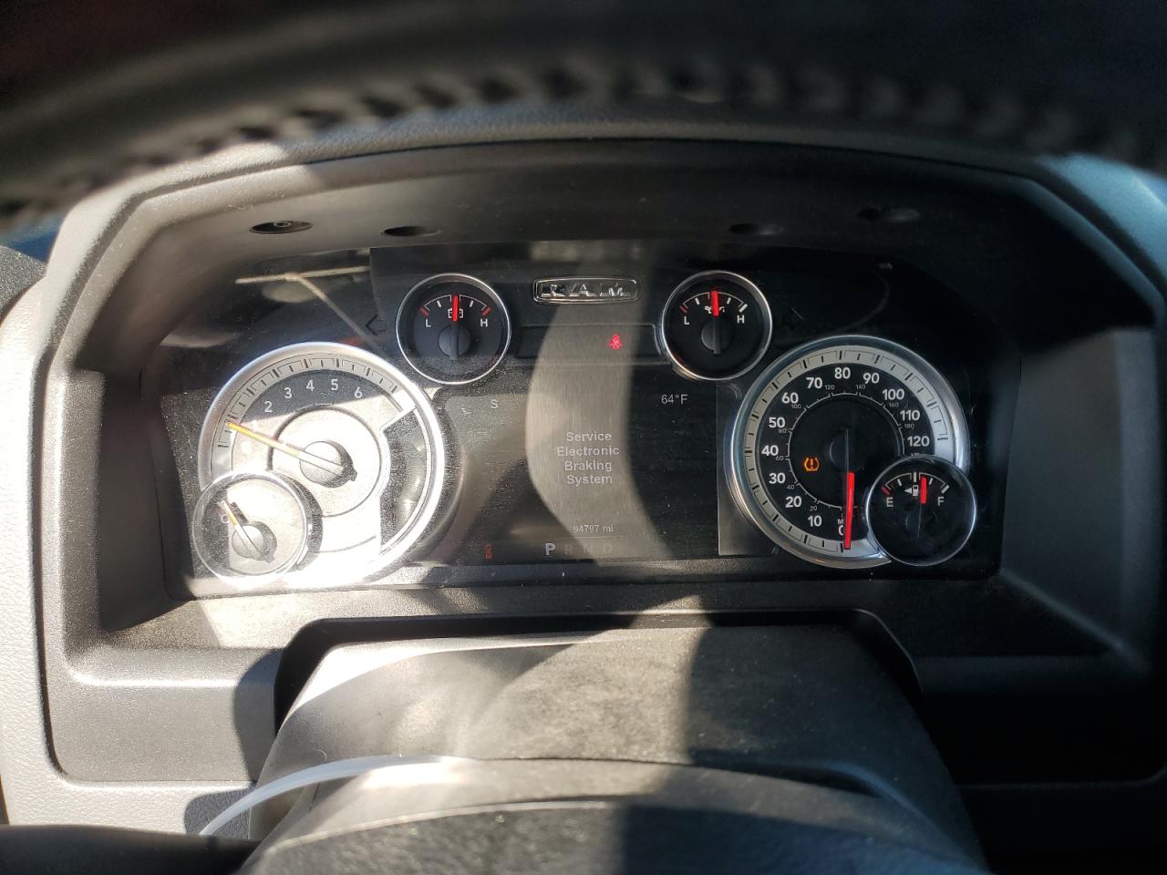 Ram 1500 Slt Image 3