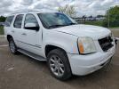 GMC Yukon Denali Image 4