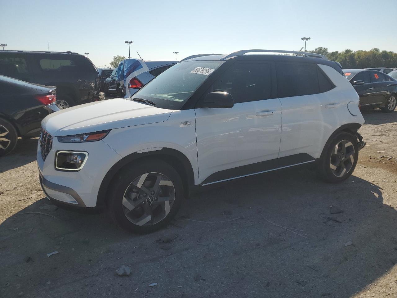 Hyundai VENUE Sel Image 1