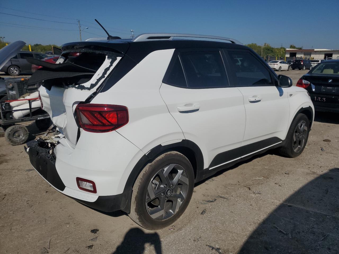 Hyundai VENUE Sel Image 6