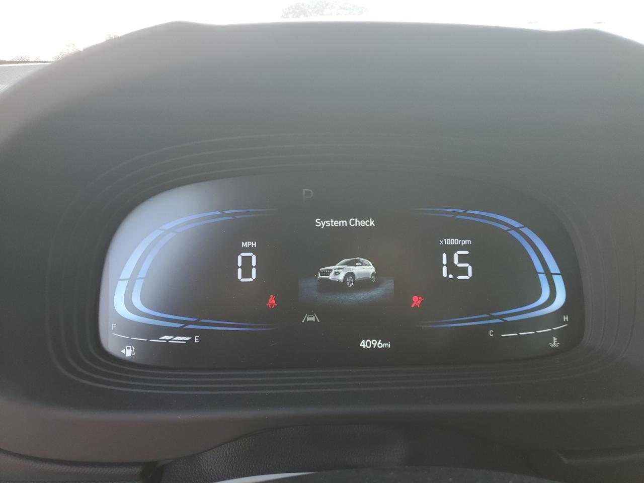 Hyundai VENUE Sel Image 8