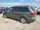 Toyota Sienna Ce Image 2