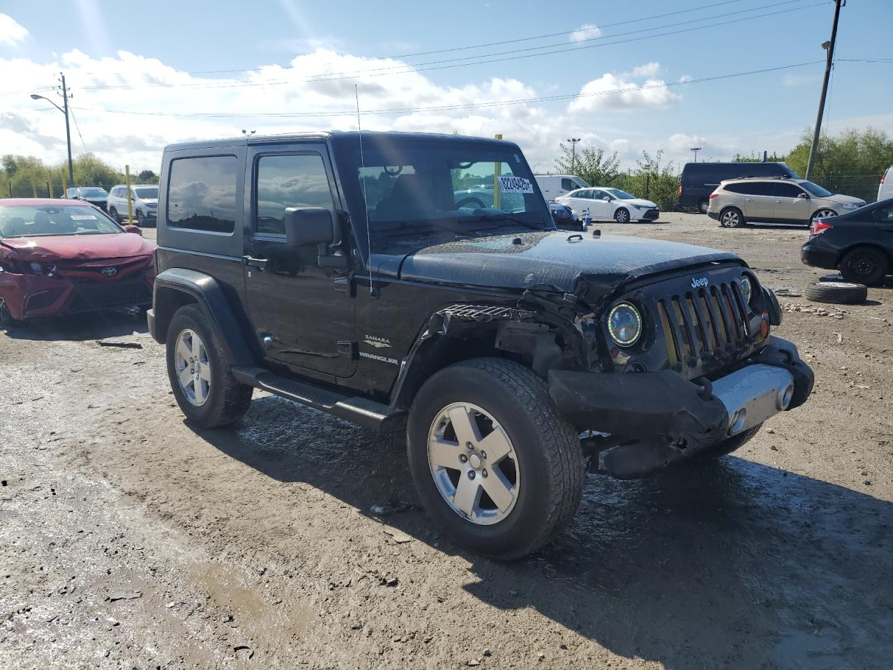 Jeep Wrangler Sahara Image 12