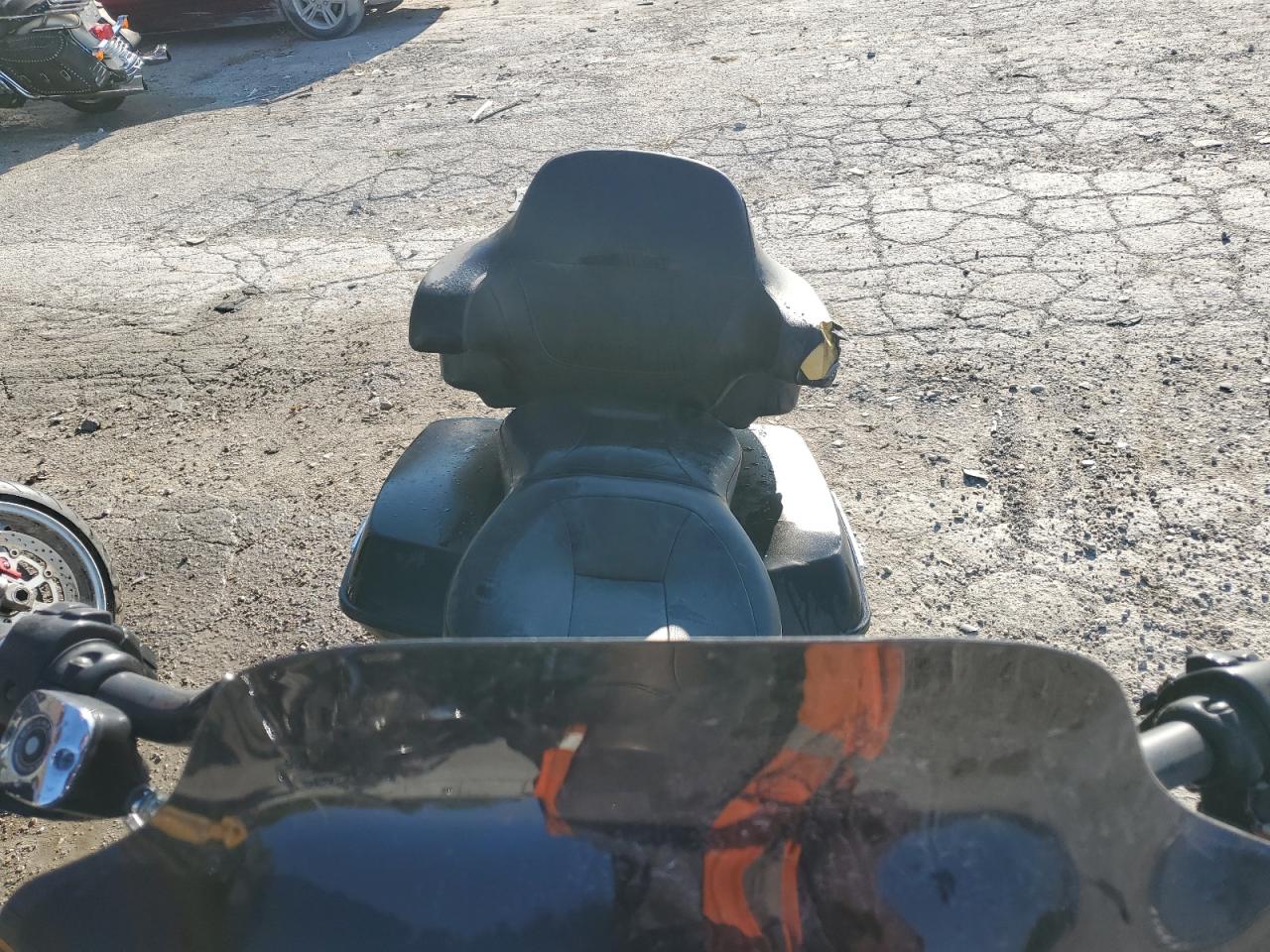 Harley-Davidson Fl Image 6