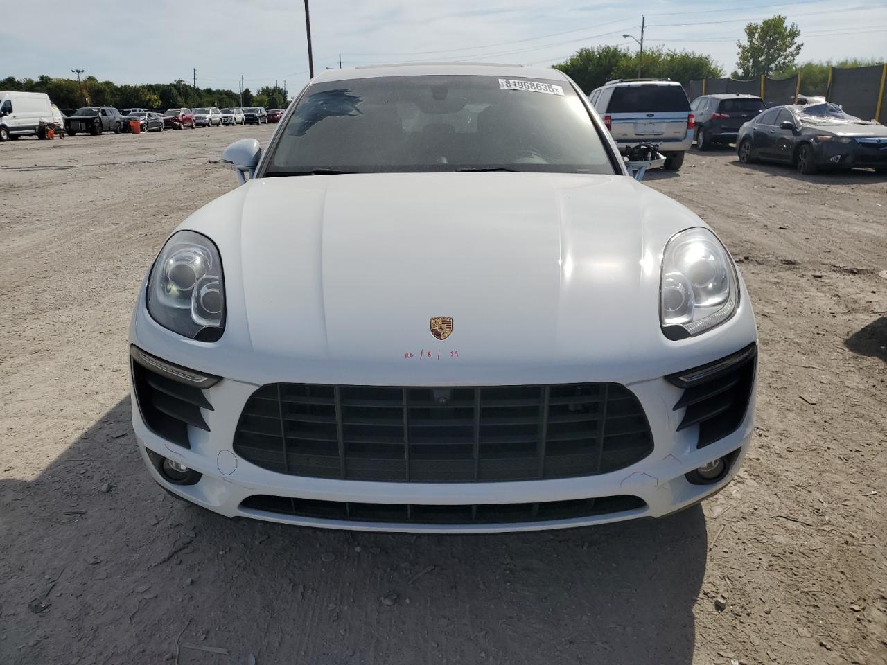 Porsche Macan S Image 3