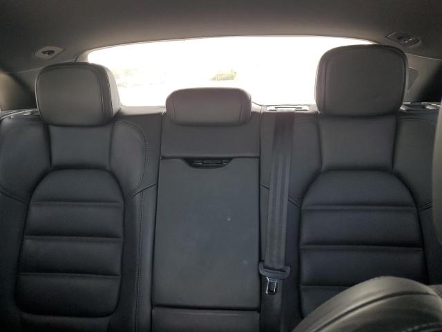 Porsche Macan S Image 8