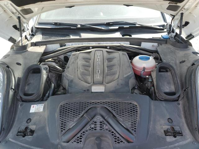 Porsche Macan S Image 10