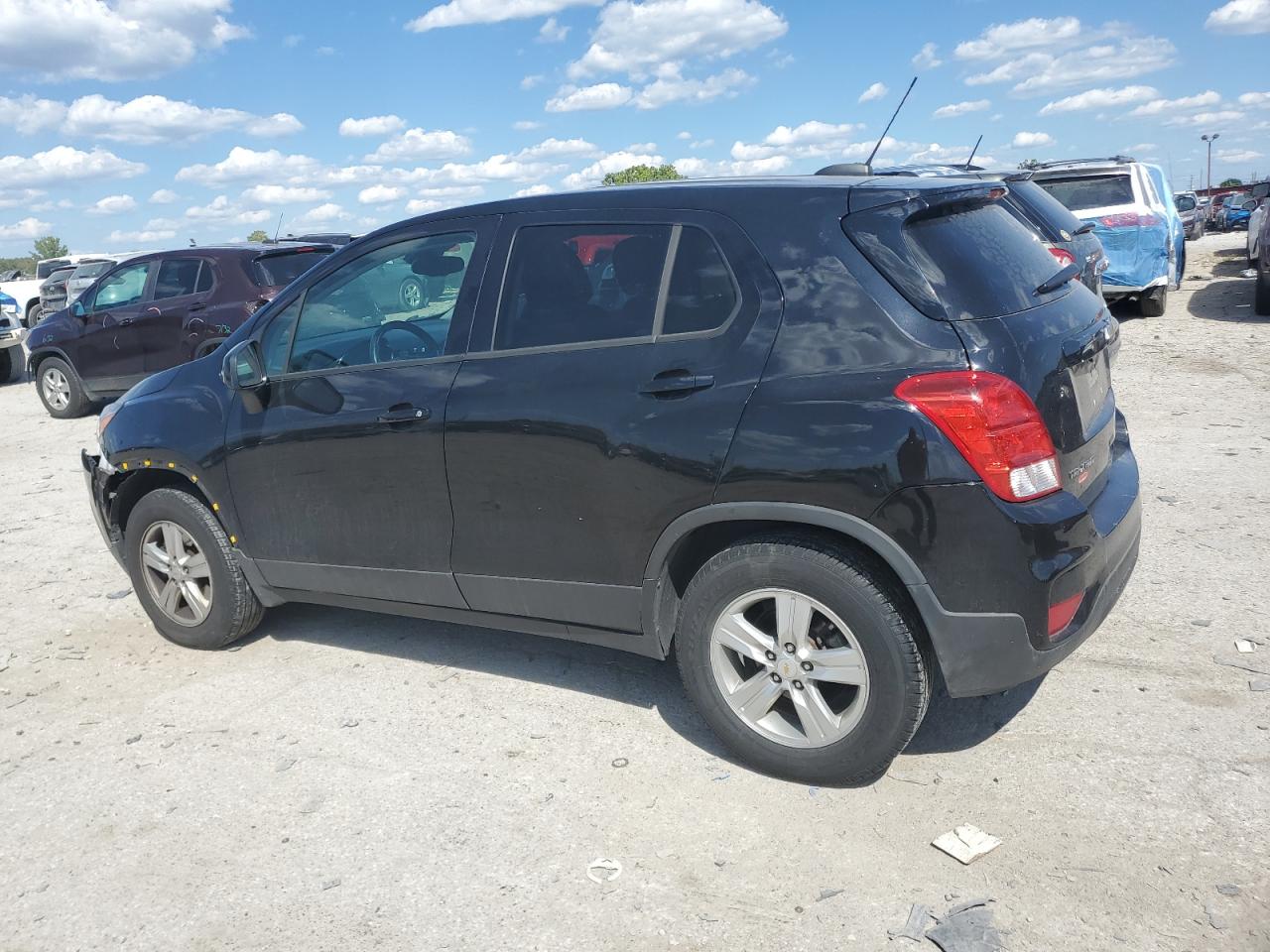 Chevrolet Trax Ls Image 5