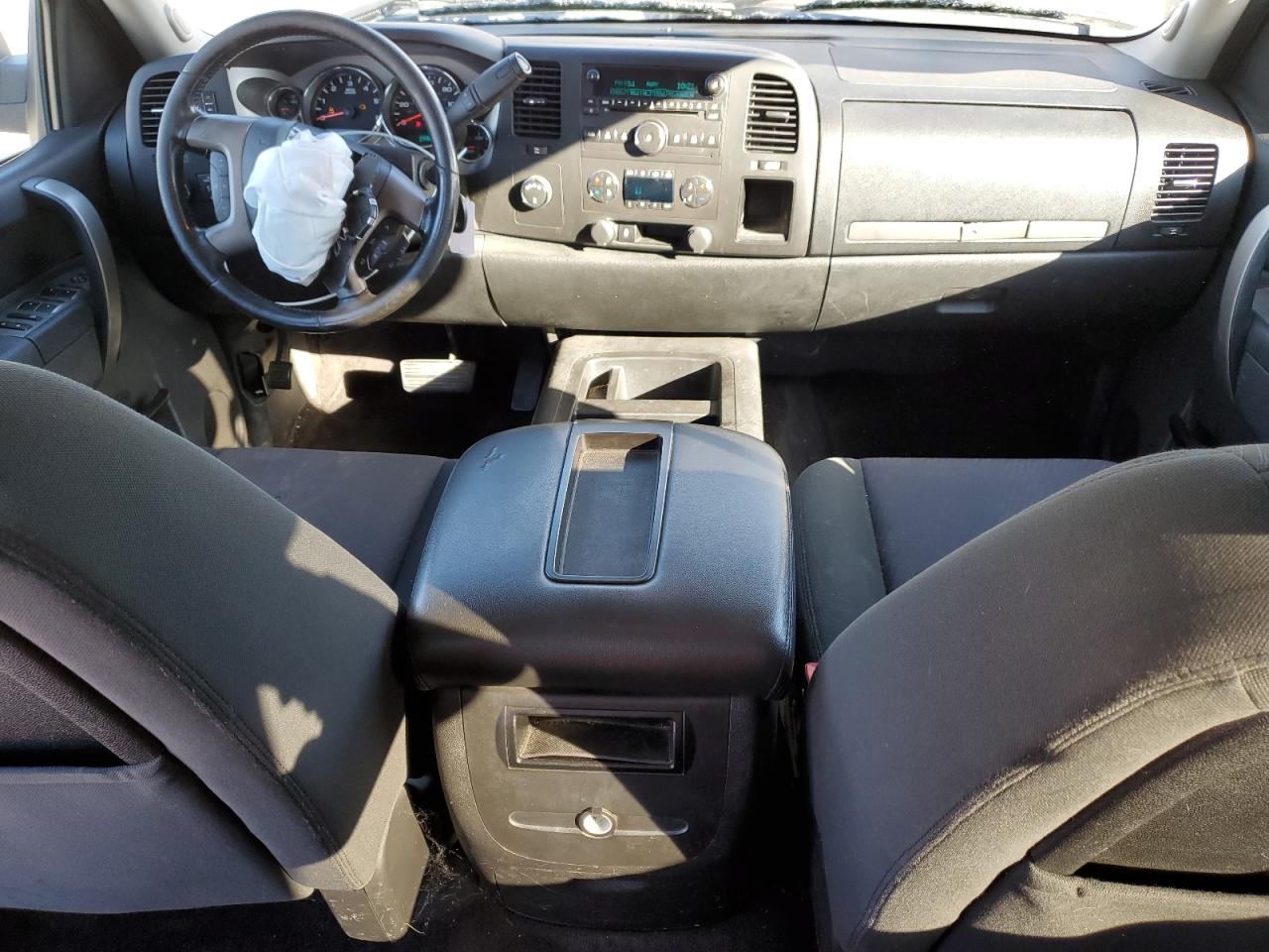 GMC Sierra K1500 Sle Image 9