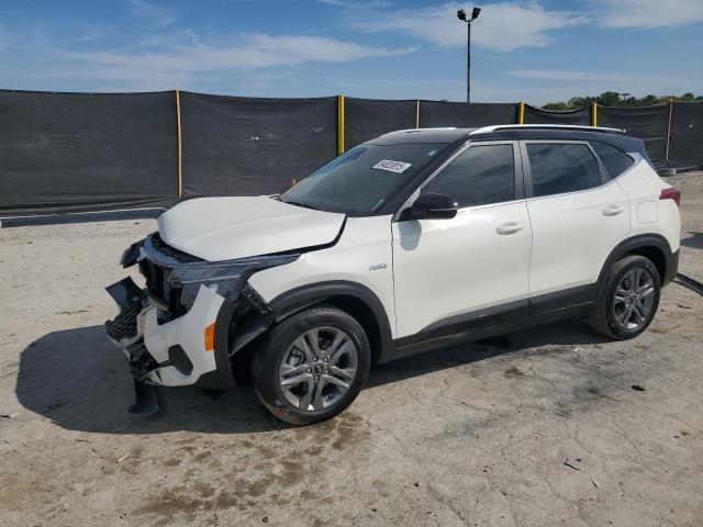  Salvage Kia Seltos