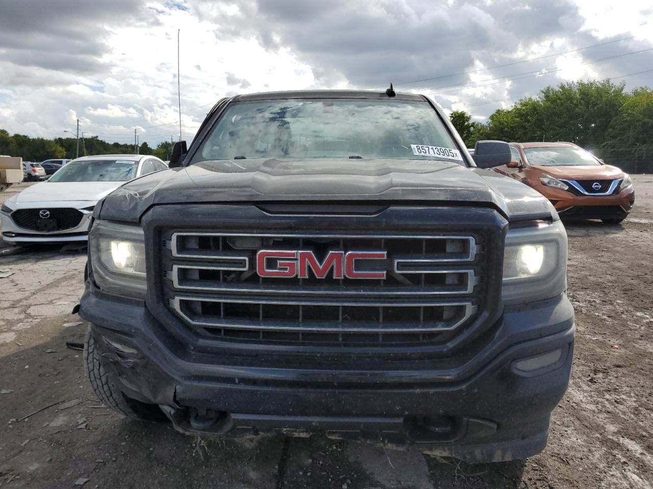 GMC Sierra K1500 Image 11