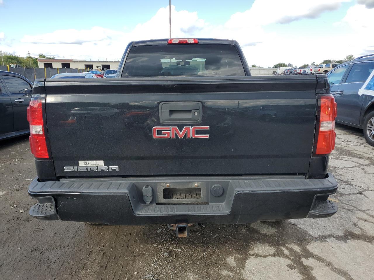 GMC Sierra K1500 Image 3