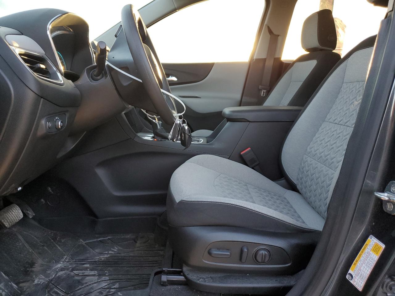 Chevrolet Equinox Ls Image 13