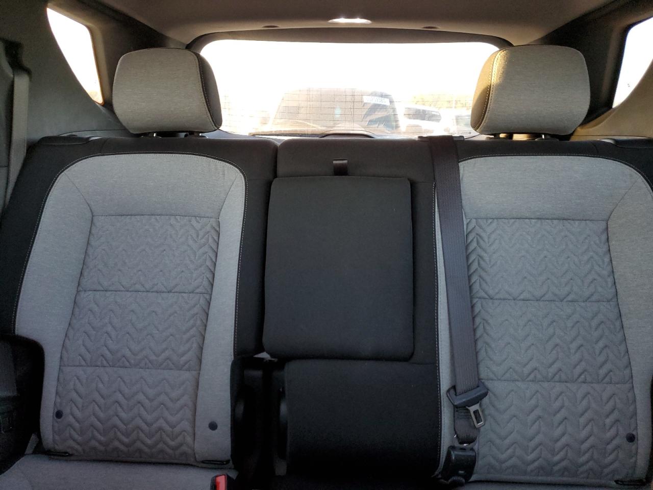 Chevrolet Equinox Ls Image 12