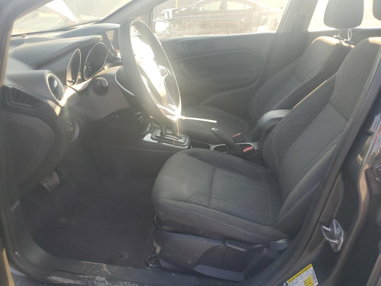 Ford Fiesta Se Image 9