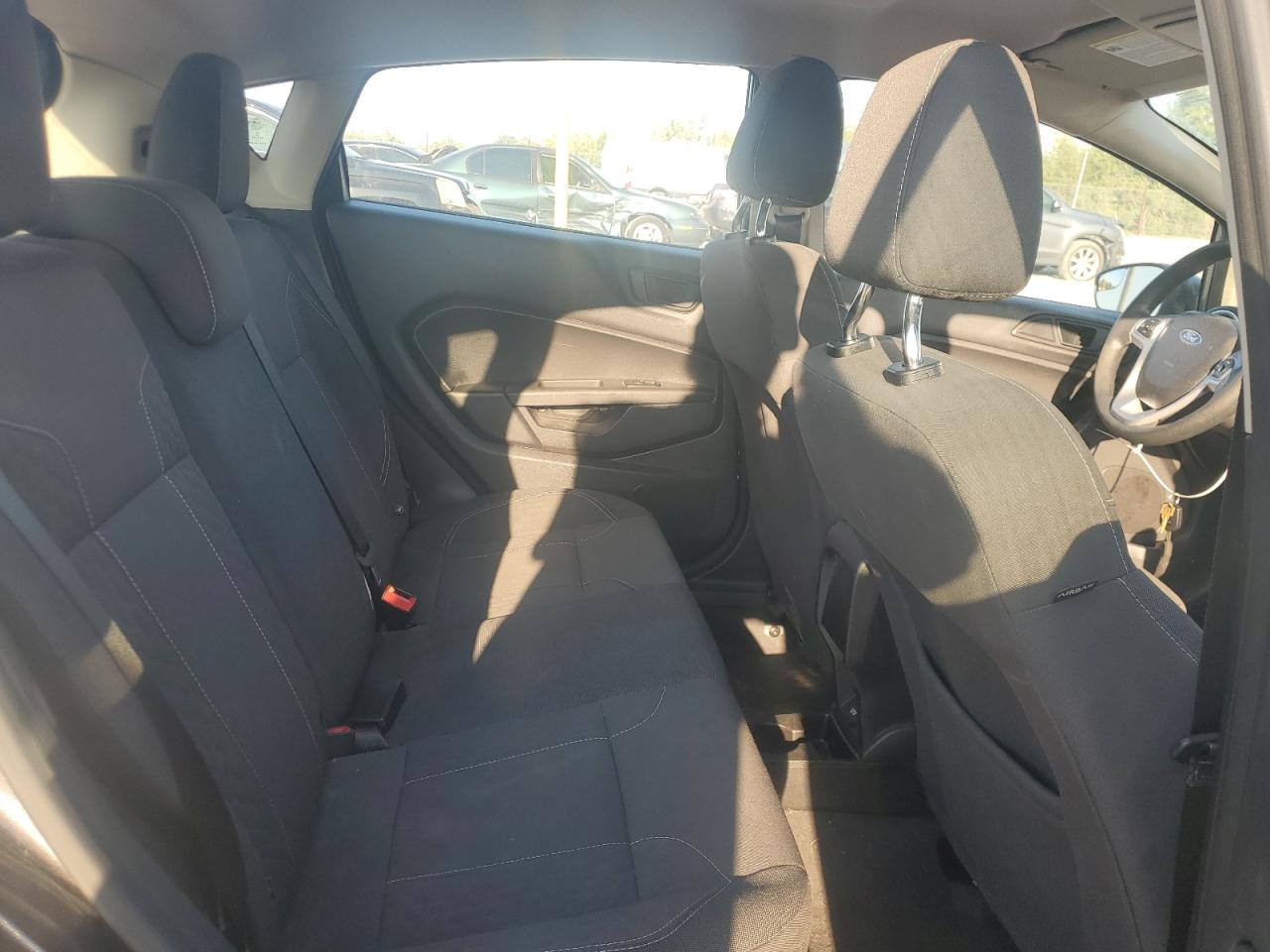 Ford Fiesta Se Image 7