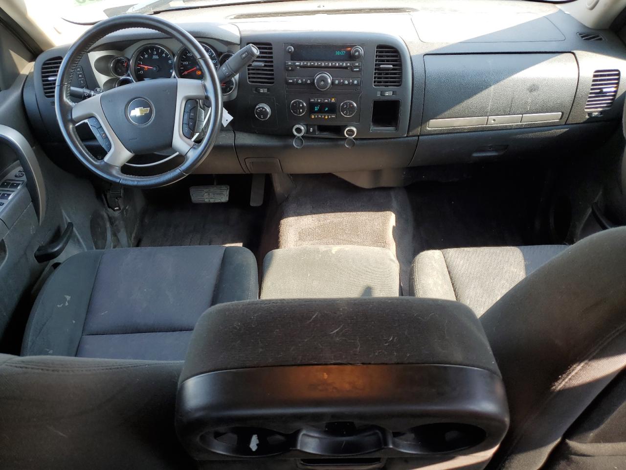 Chevrolet Silverado K1500 Lt Image 12