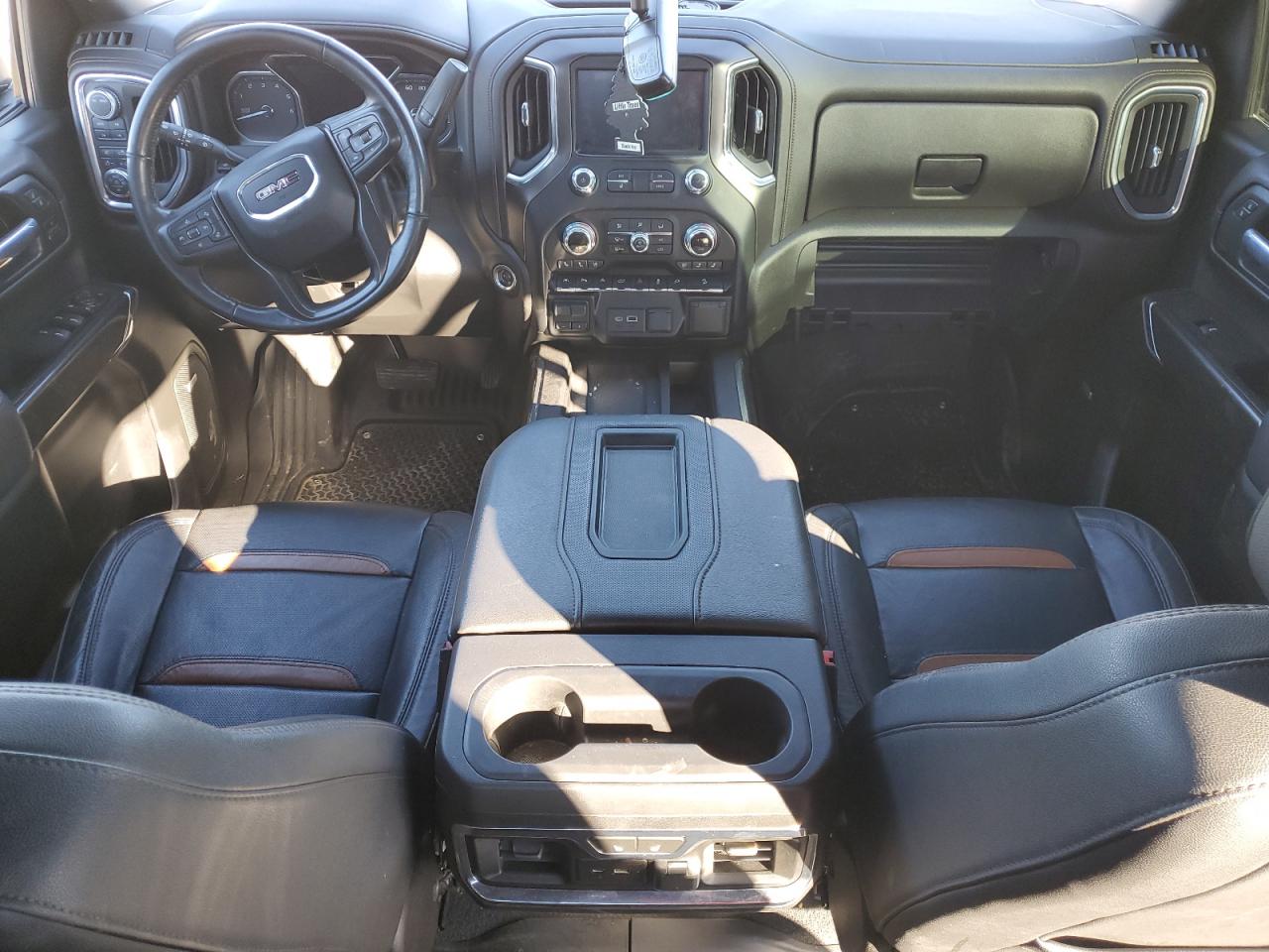 GMC Sierra K1500 At4 Image 4