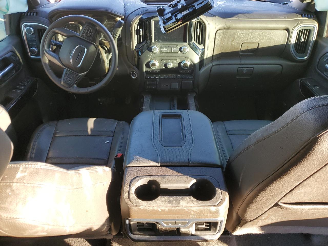 GMC Sierra K2500 Denali Image 11