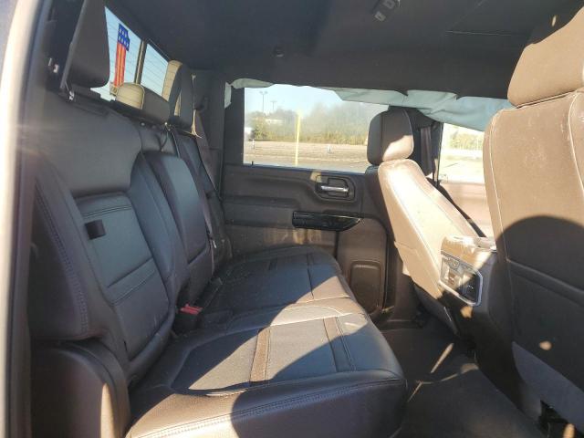 GMC Sierra K2500 Denali Image 8