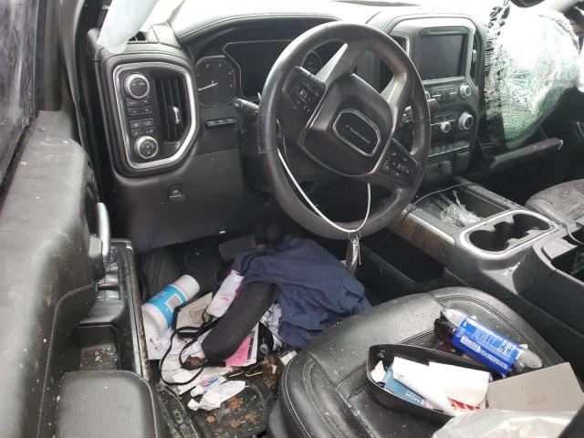 GMC Sierra K2500 Denali Image 3