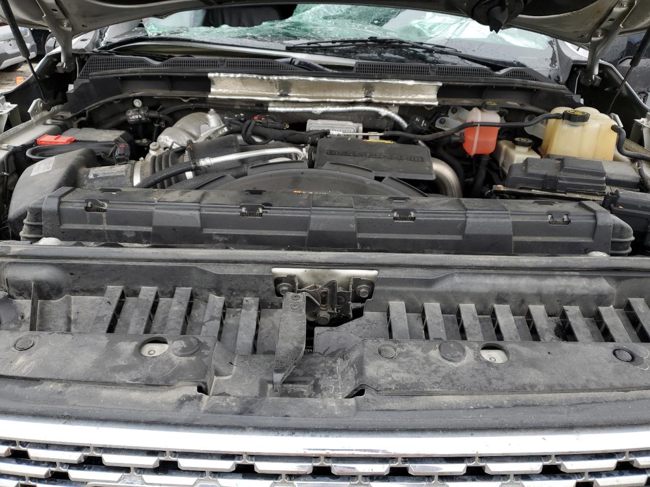 GMC Sierra K2500 Denali Image 7