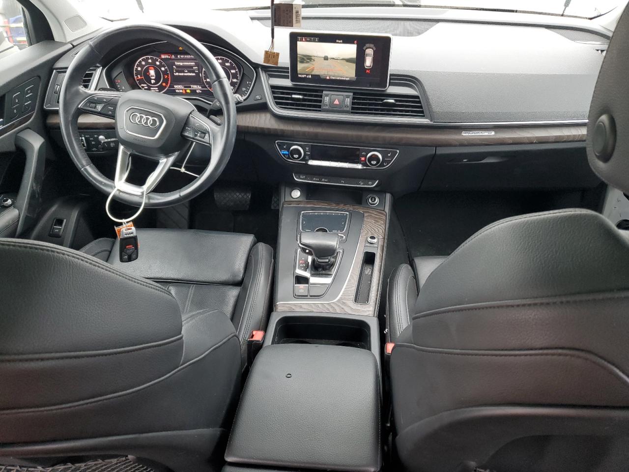 Audi Q5 Prestige Image 12