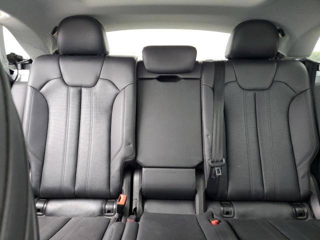 Audi Q5 Prestige Image 8