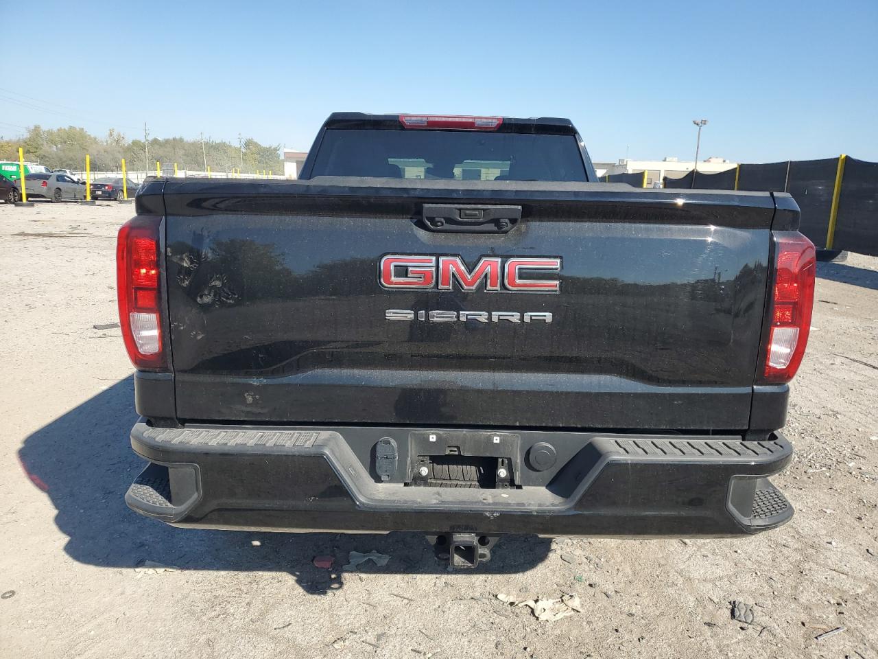 GMC Sierra K1500 Image 4