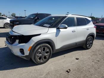  Salvage Kia Seltos