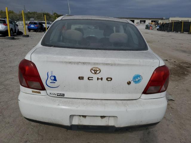 Toyota ECHO Image 10