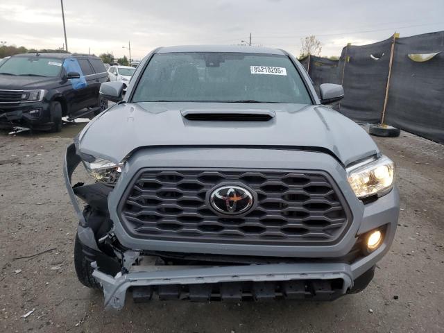 Toyota Tacoma Double Cab Image 2