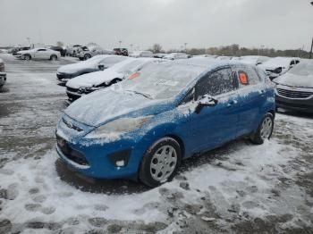  Salvage Ford Fiesta