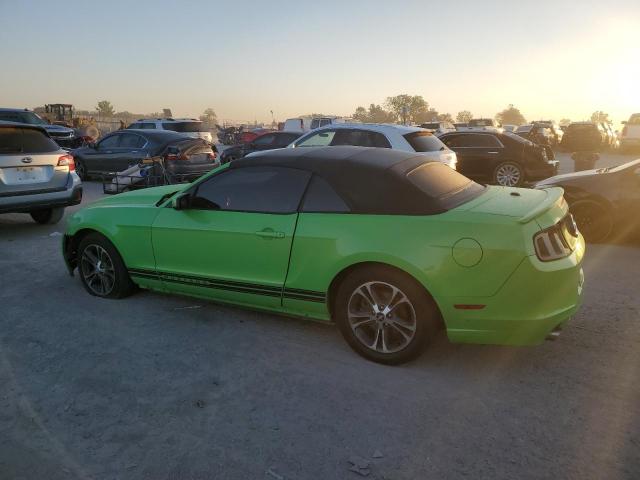 Ford Mustang Image 2